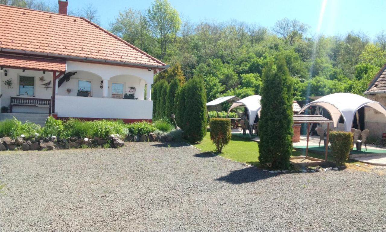 Harmony Vendégház Egerszalók Extérieur photo