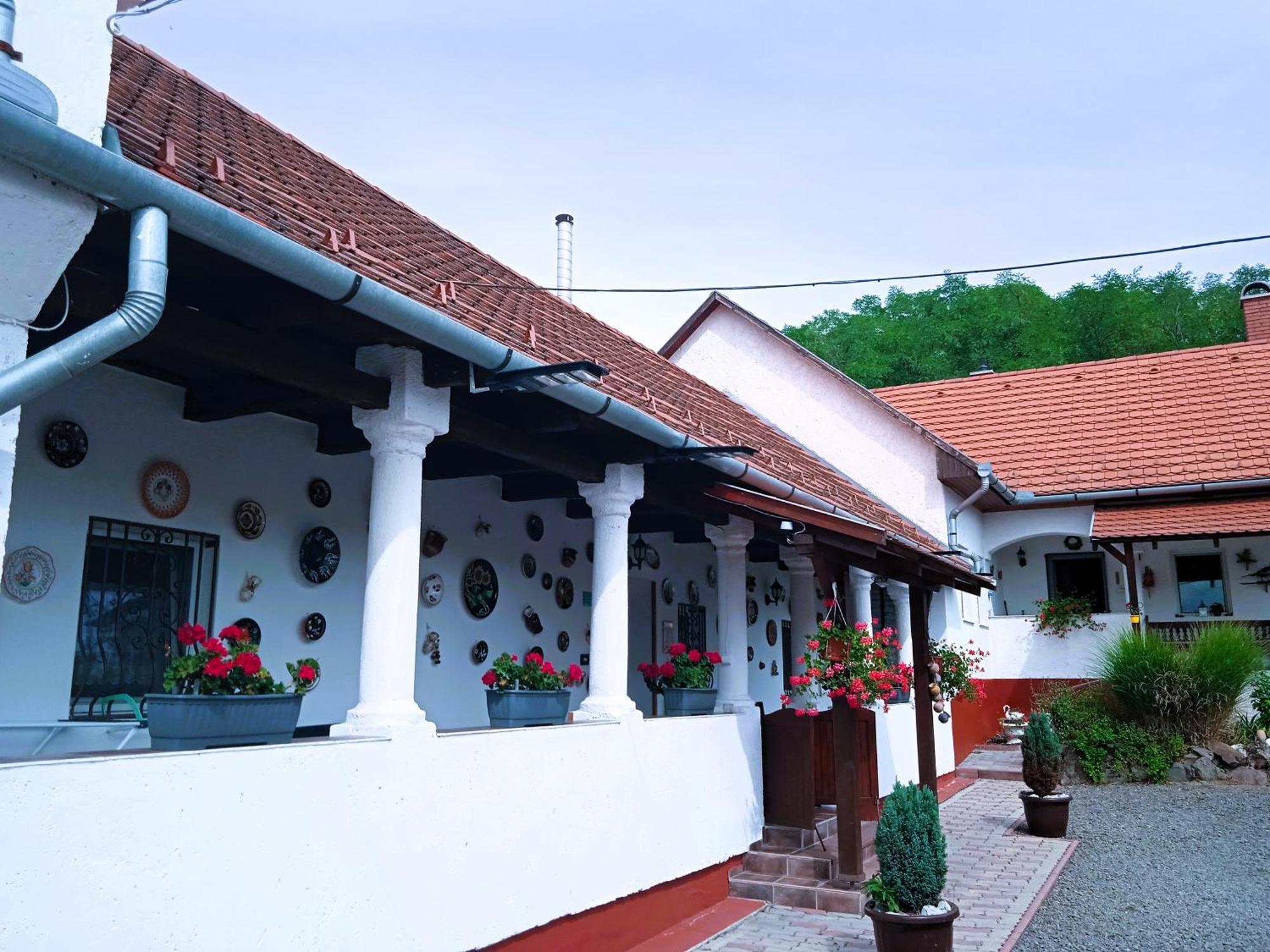 Harmony Vendégház Egerszalók Extérieur photo